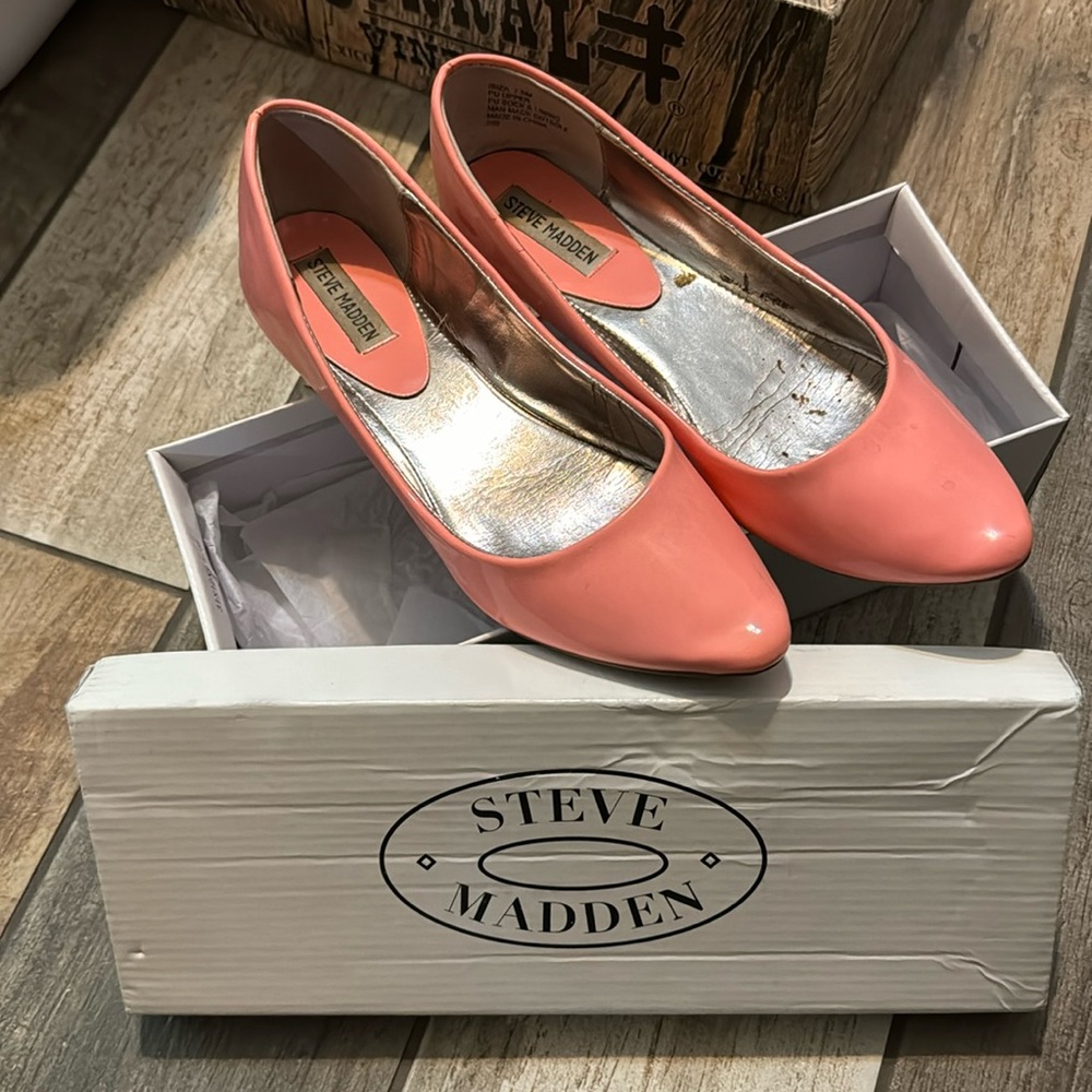 Steve Madden Flats
